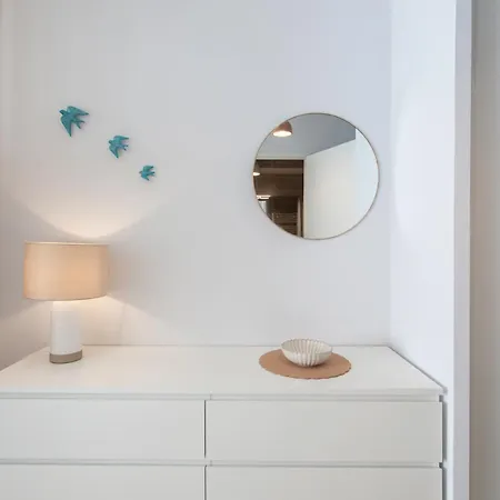 A5 Staywizus - Modern 5 Min To Sea - Pool & Garage Apartman